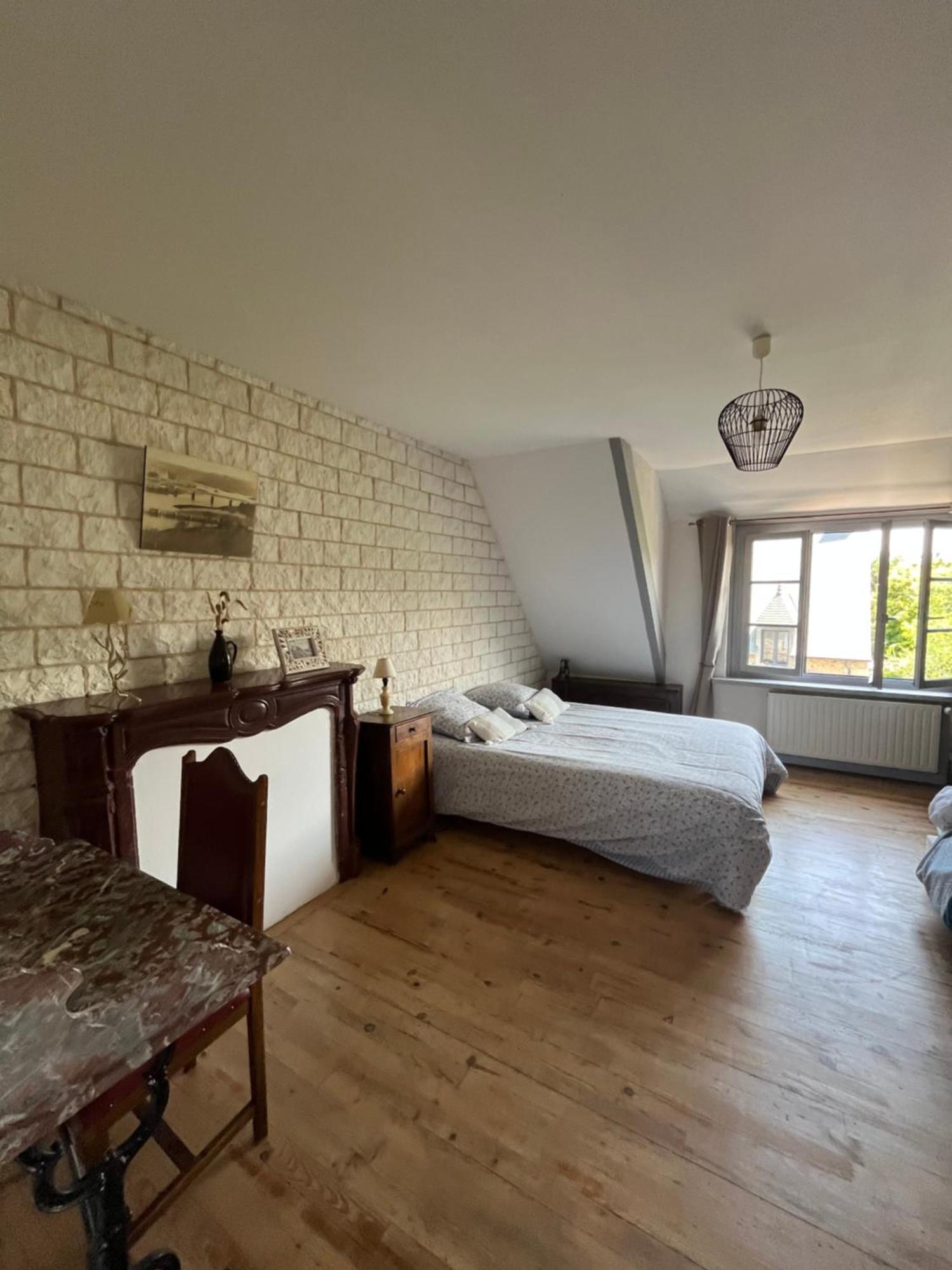 Chambres De Scavet Треґіє Екстер'єр фото